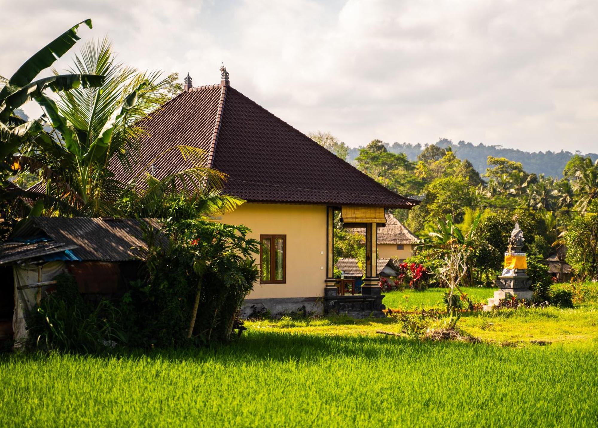 The Babakan Accommodations Sidemen  Exterior photo